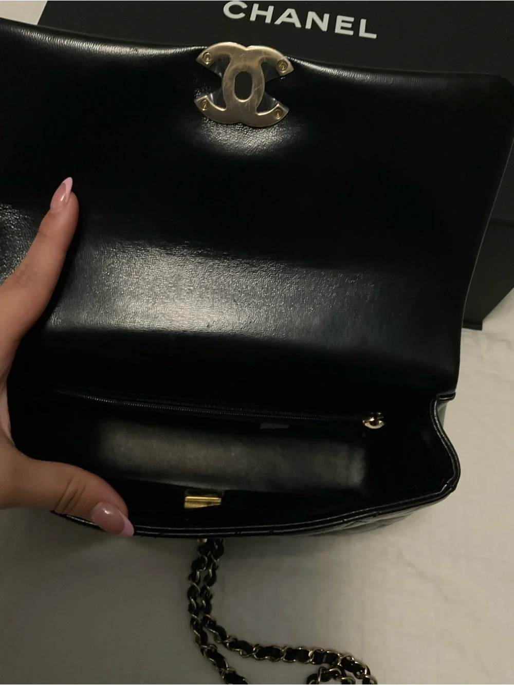 CHANEL Shiny Lambskin Quilted Flap Bag Black preloved